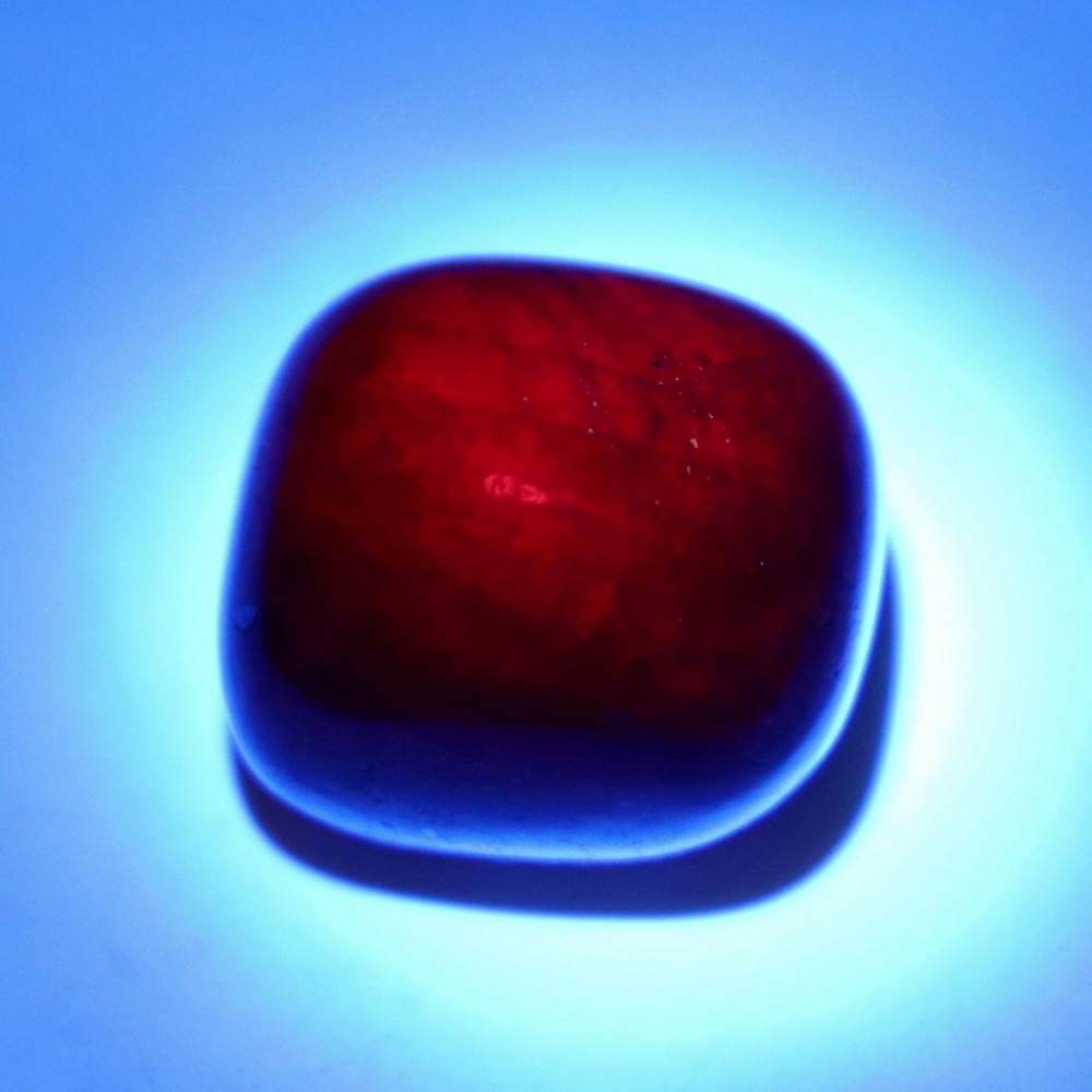Tumbled Stone: Ruby, Red Corundum from India, Fluorescent (RUB53)