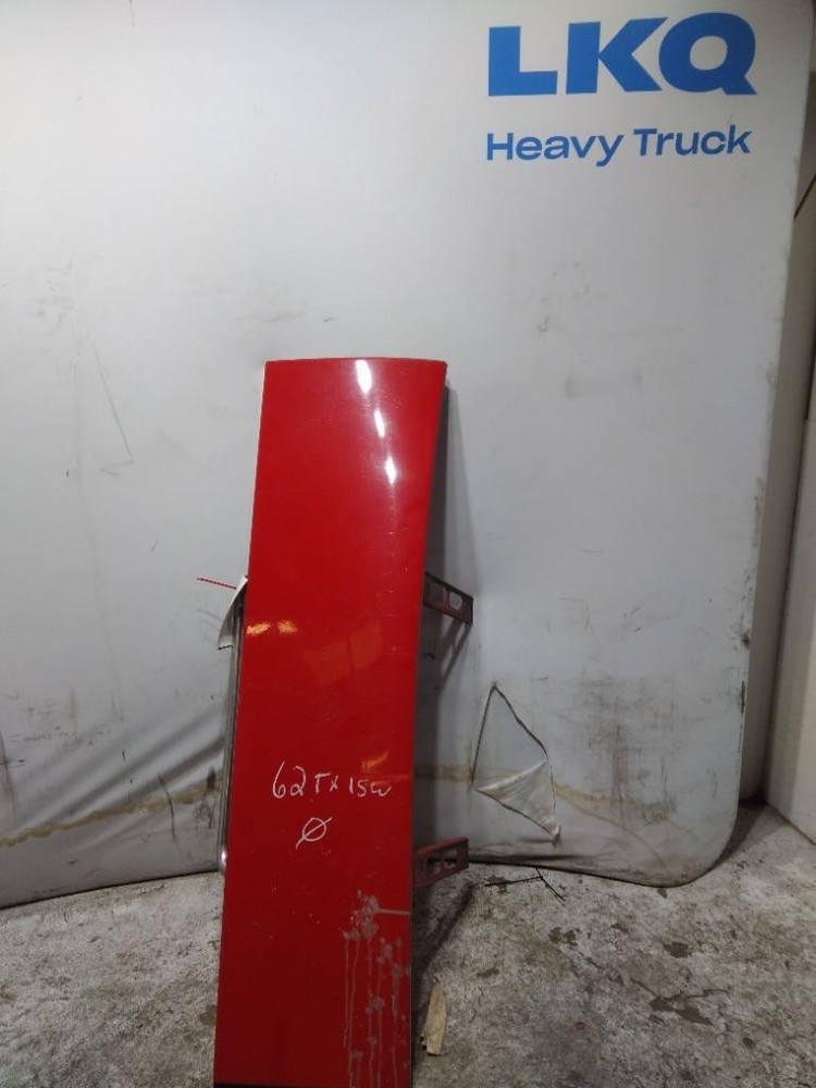 For 2001 VOLVO VNL SLEEPER FAIRING Right ,  CO