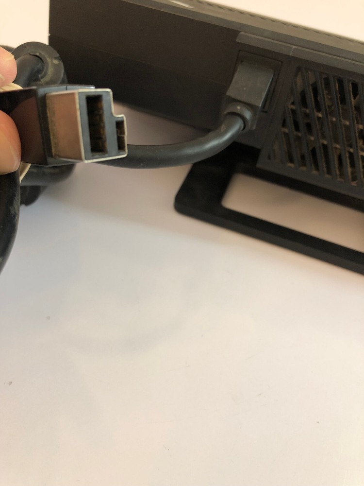 Microsoft Xbox One Kinect Wired Motion Sensor Black Model 1520 OEM