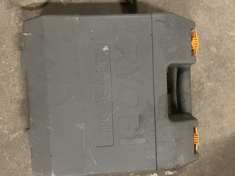 RYOBI D40 3/8" VSR DRILL