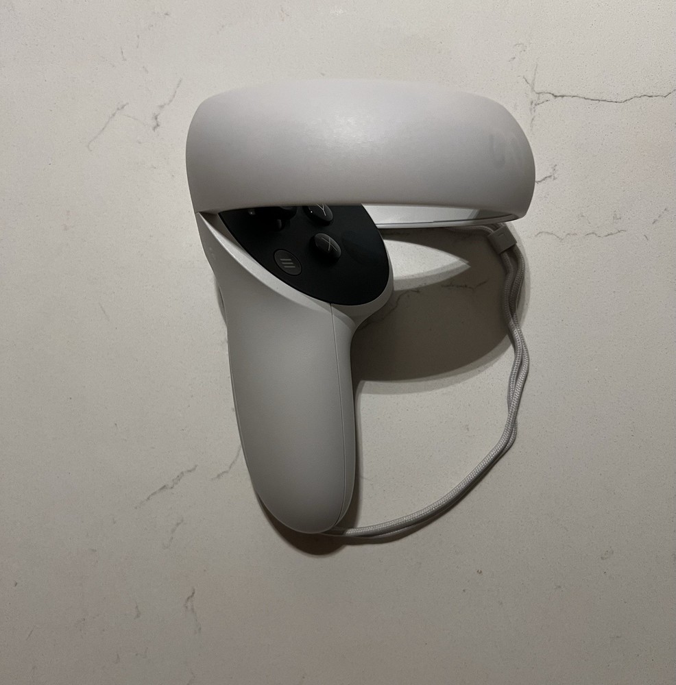 Original Meta Oculus Quest 2 VR - Left Touch Controller Only - Genuine