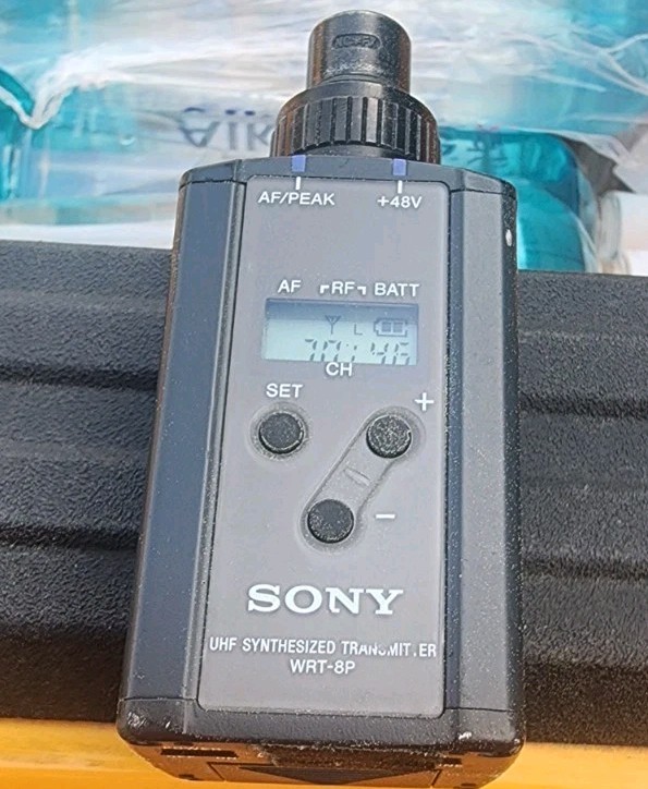 Sony UHF Synthesized Transmitter WRT-8P