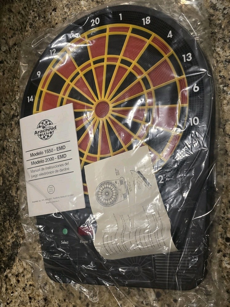 Arachnid Inter-Active 38615 Electronic Dartboard Vintage Tested Mint Condition