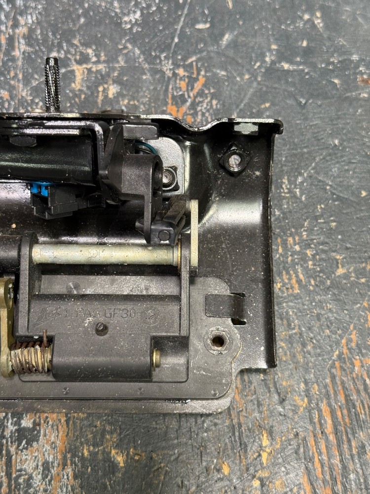 04-08 Chrysler Crossfire Coupe Trunk Lock Latch OEM
