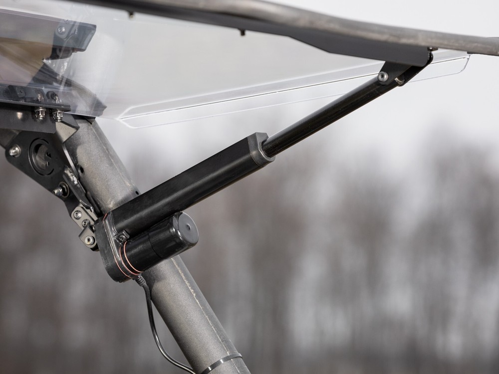 SuperATV Power Flip Windshield for Yamaha Wolverine RMAX 2 / 4 (2021+)