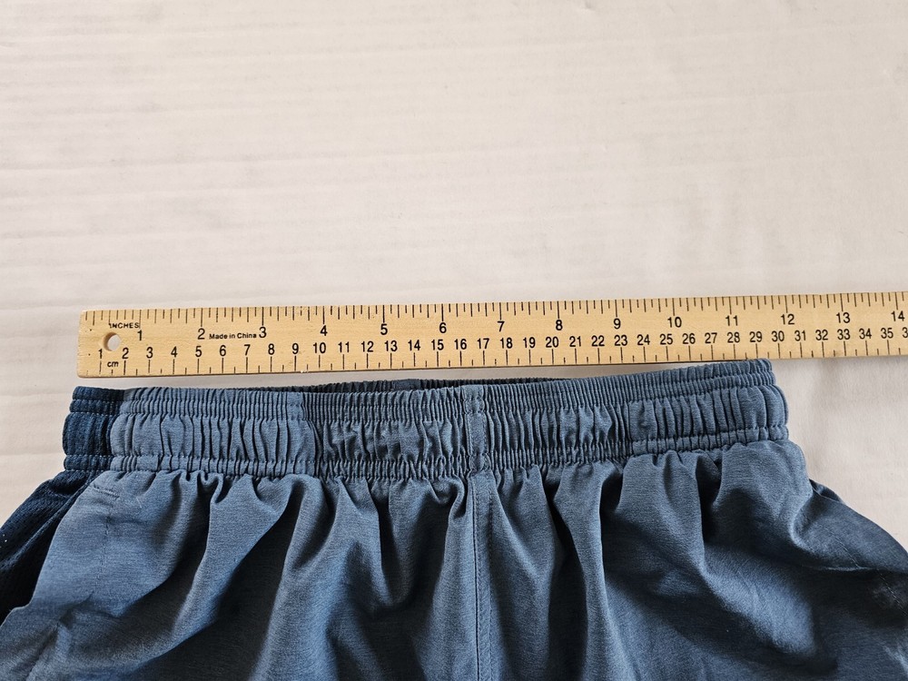 Mens Under Armour Shorts Green Small