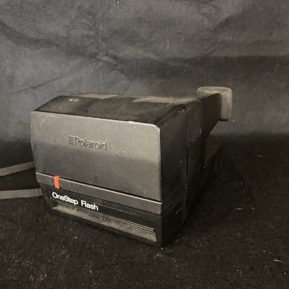 Polaroid 600 One Step Flash Automatic Camera