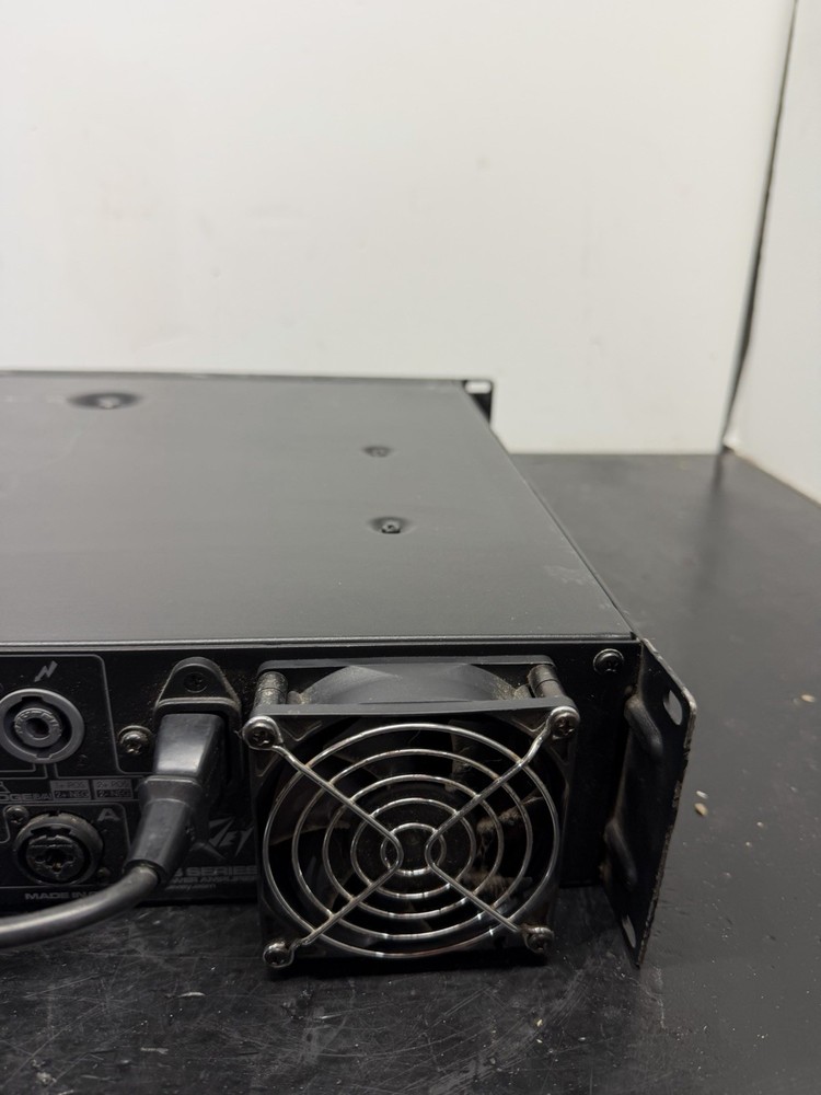 Peavey CS 2000 Professional Power Amplifier - tested & working