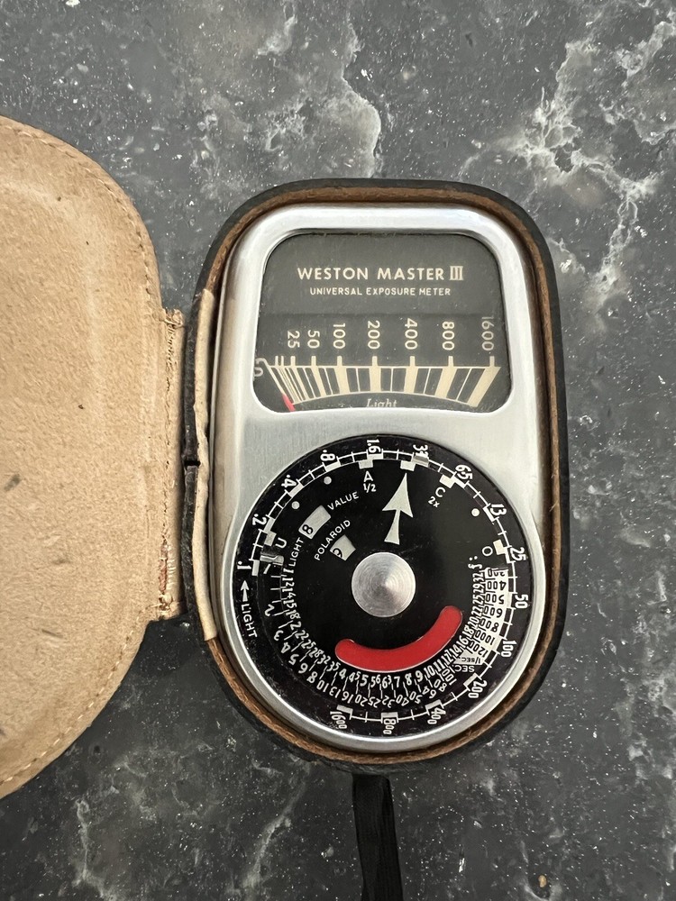 Vintage WESTON MASTER III 737 Light Meter In Leather Case