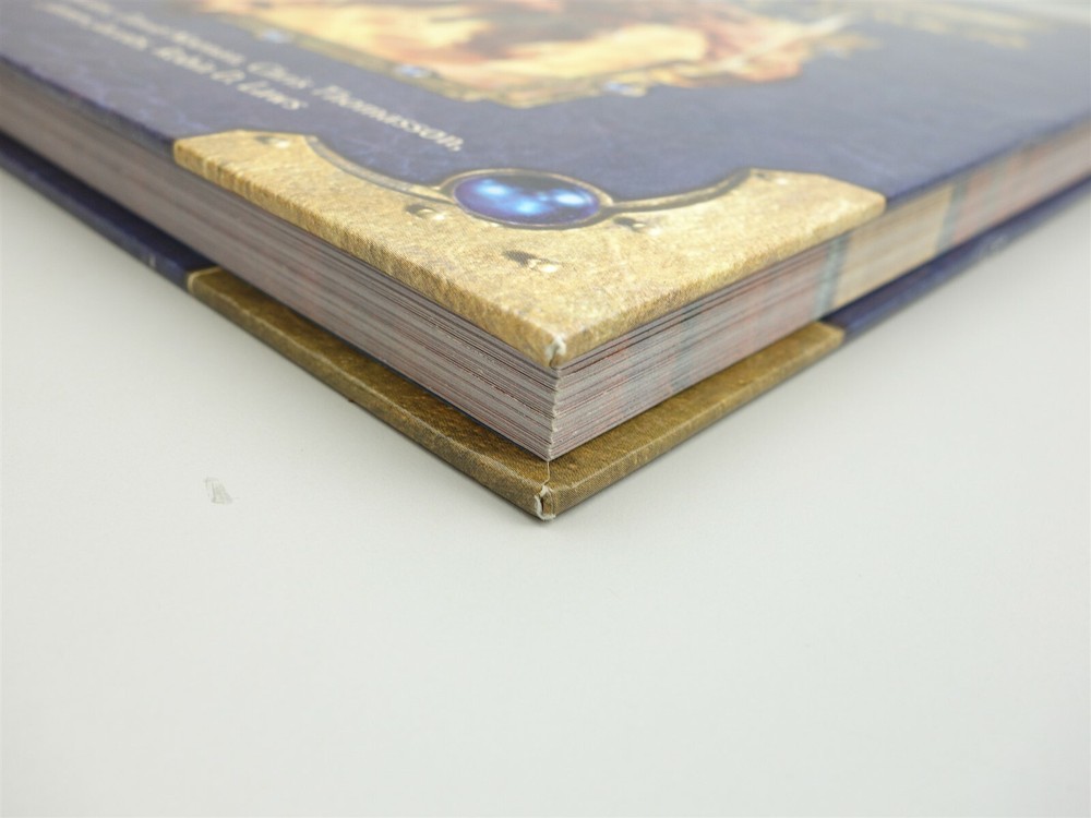 Dungeons & Dragons, D&D: Dungeon Master's Guide II - bound upside down