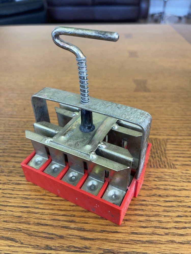 Authentic Ladbrooke Soil Block Maker 3/4 inch 20 cell