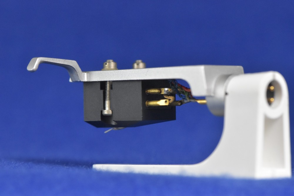 Denon DL-103 MC Cartridge W/ Headshell In Excellent Condition