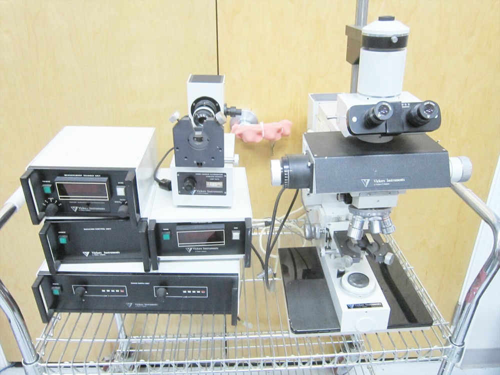 VICKERS INSTRUMENTS MICROCAM FIBRE LAUNCH ILLUMINATOR MICROSCOPE