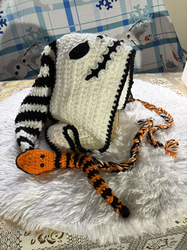 Bone daddy crochet hood