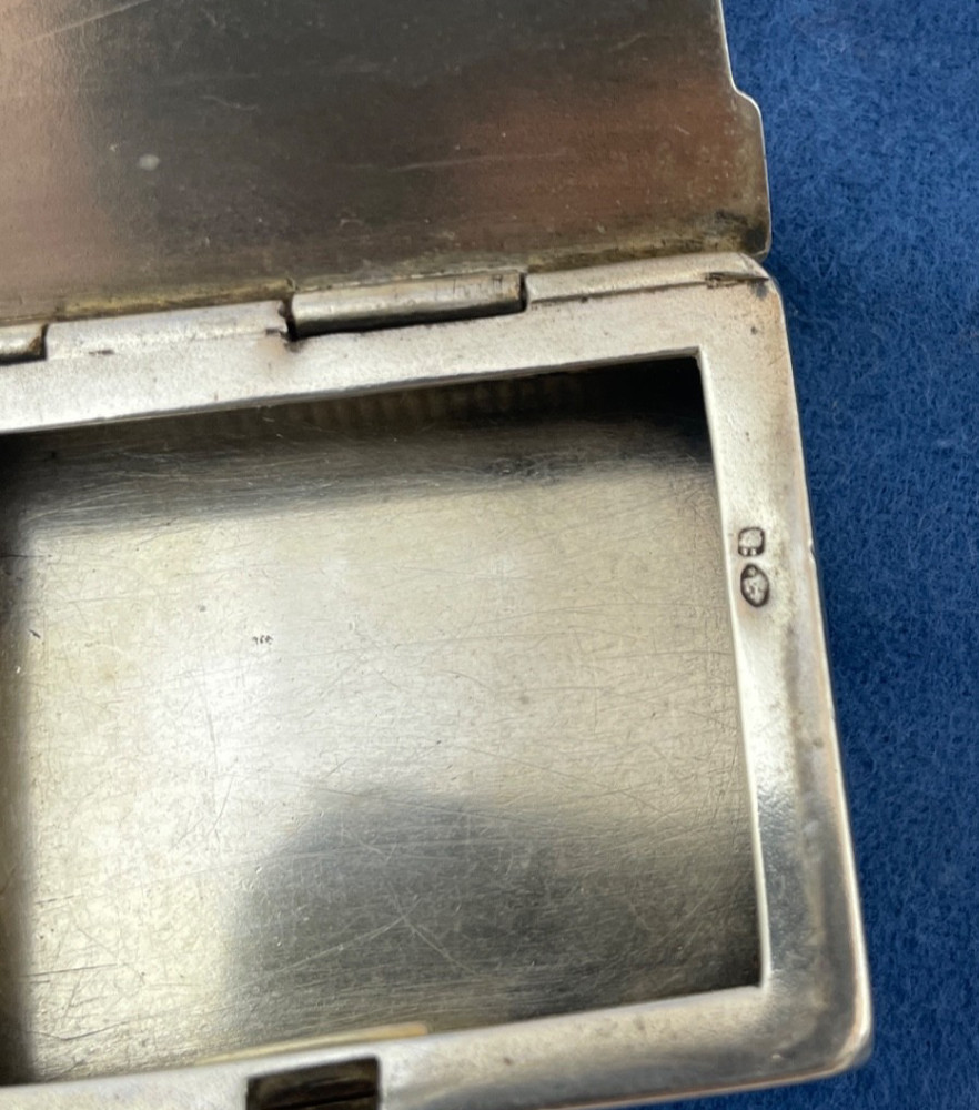 Vintage Silver Snuff Box or Pill Box Engraved Hinged Case 36g