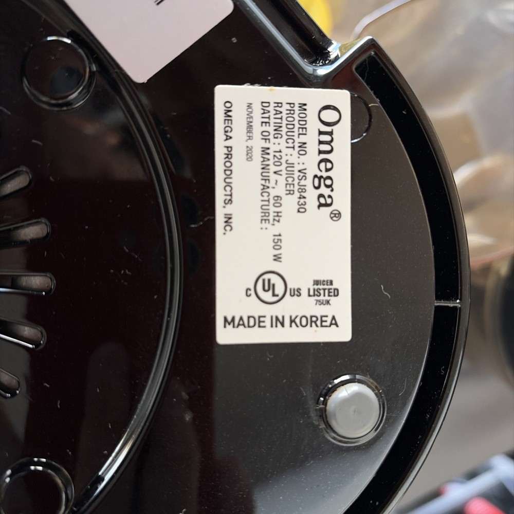 Omega VSJ843Q Vertical Low Speed Masticating Juicer - Used Working!