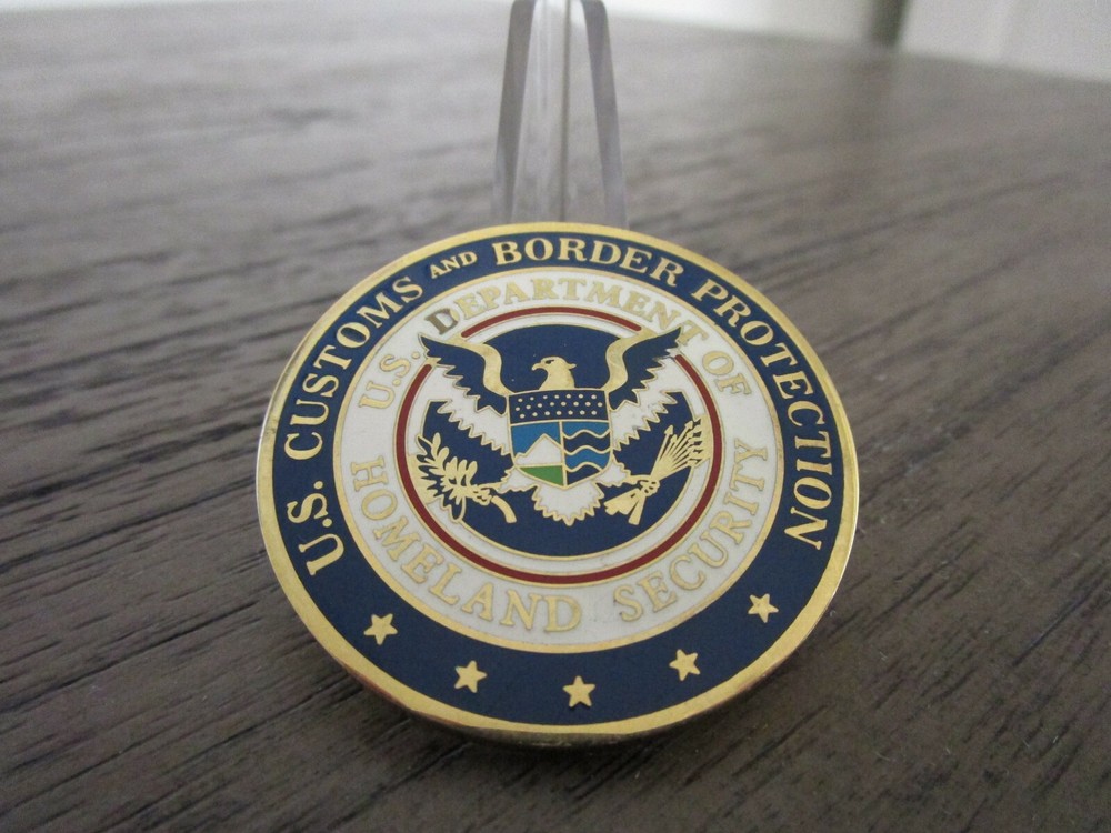 CBP Training & Development UFPD Use of Force Policy Division Coin #183E