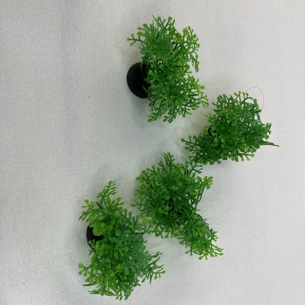 4 PC Xunyee Plastic Aquarium Plants