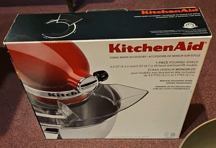 KitchenAid Mixing Bowl, Whisk, New Pouring Shield.