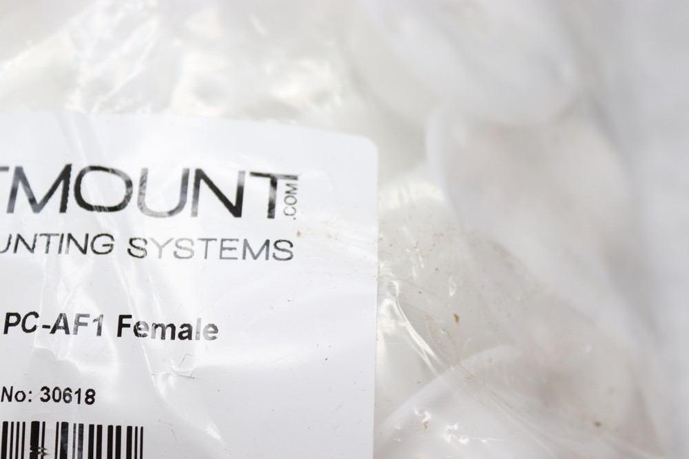 Fastmount Panel Clip Auto Fit Female PC-AF1