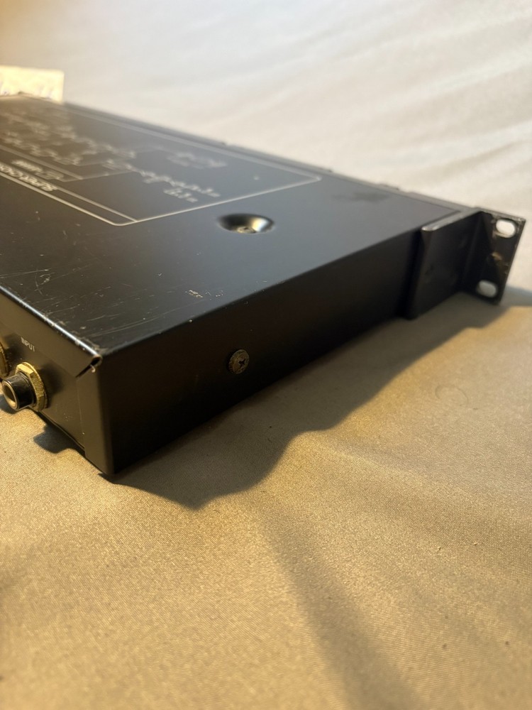 Boss CE-300 Super Chorus Guitar Effects Processor