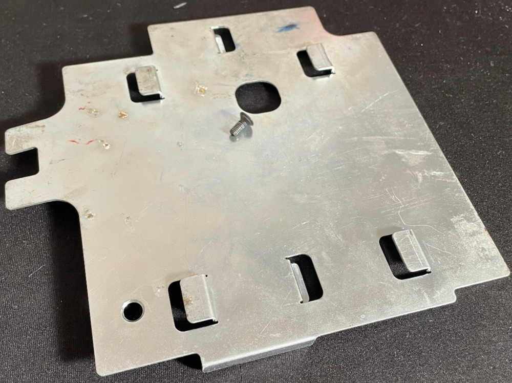 Sega Genesis For Sega CD Locking Mounting Plate WITH SCREW