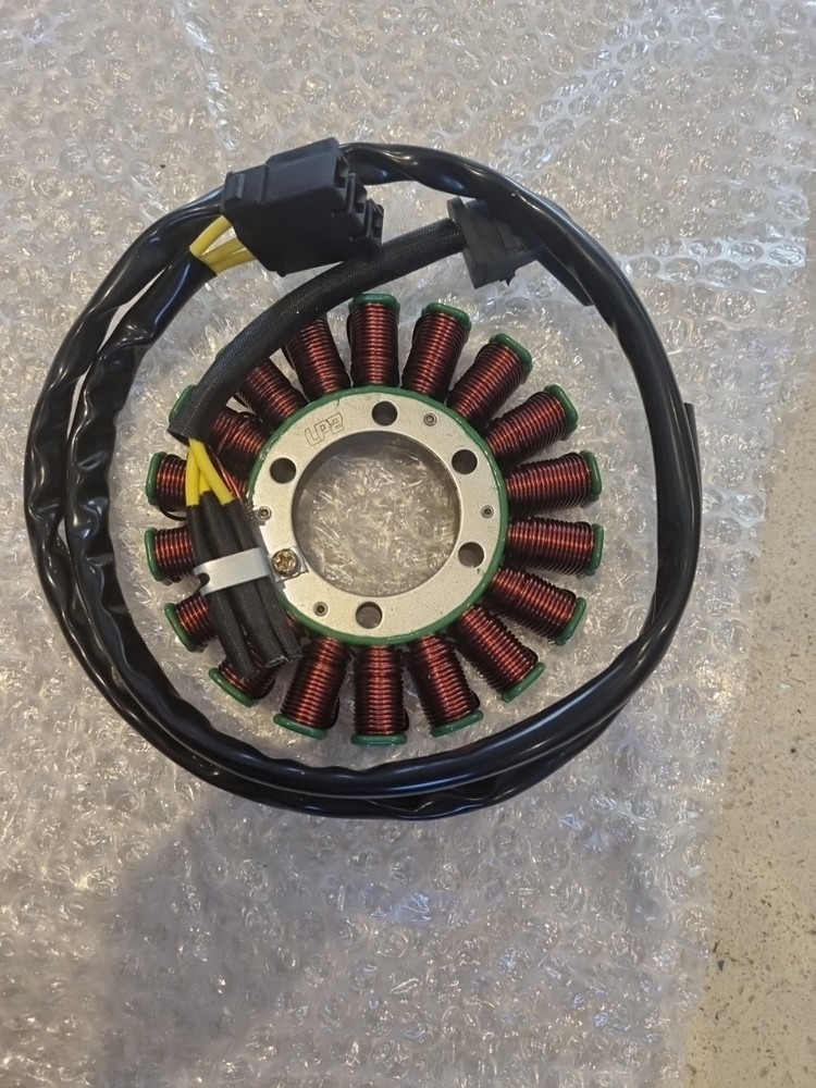 Honda CB 1000 NSA 700 Stator Generator NOS