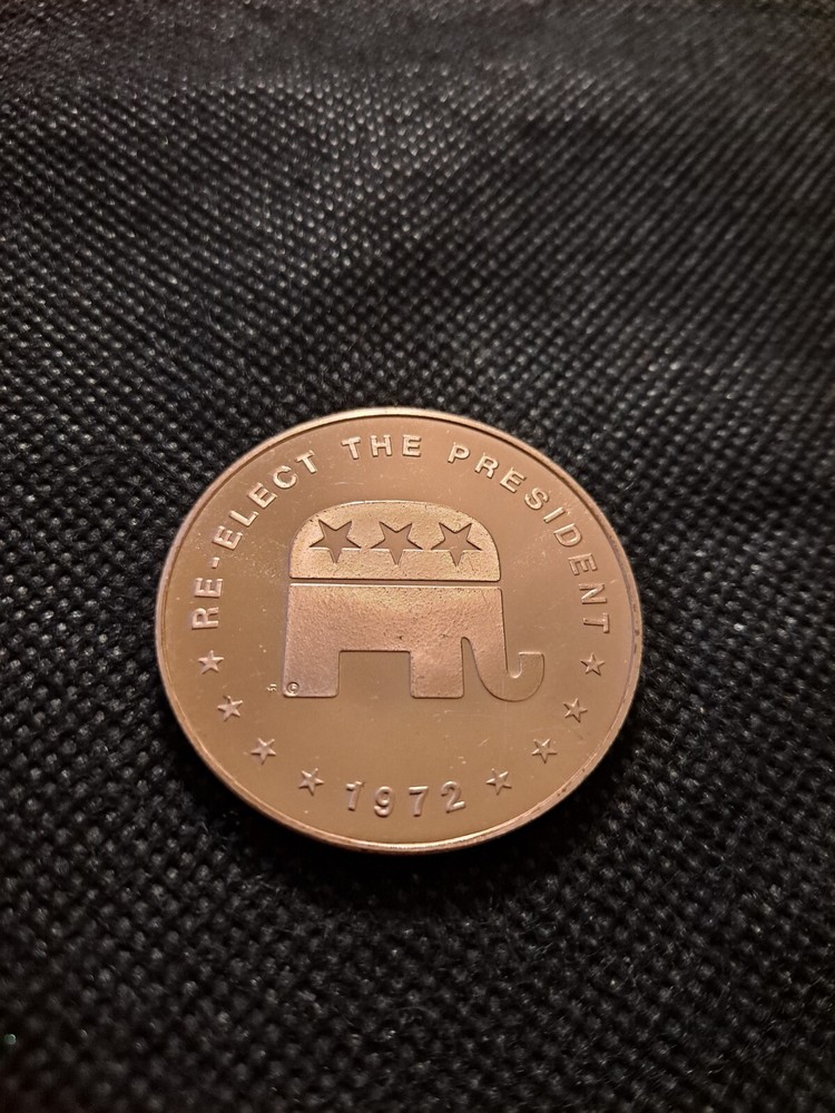 1972 RICHARD M. NIXON TOKEN! e7635UXX