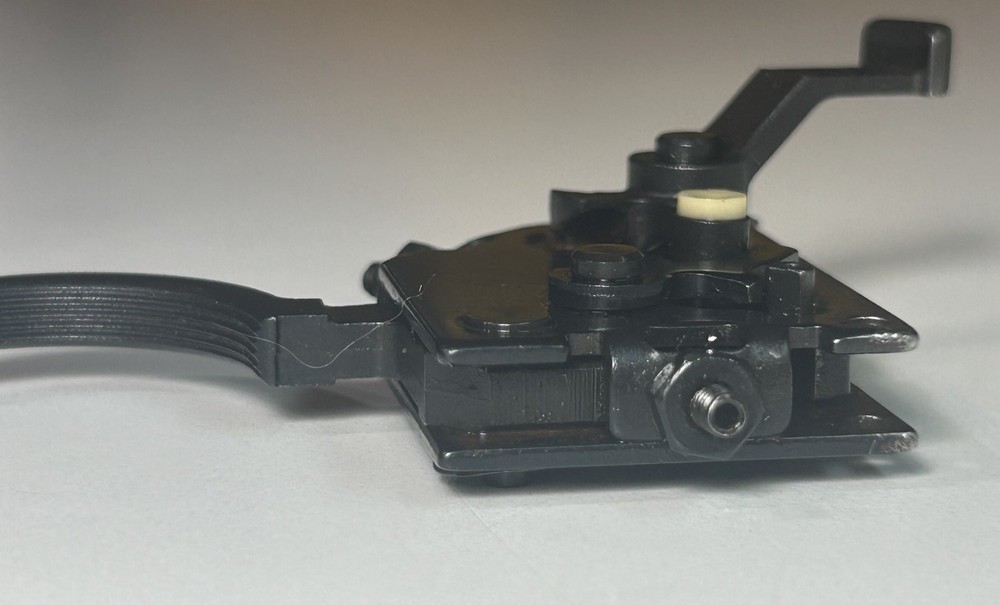 Thompson Center Black Diamond Inline Muzzleloader Trigger Assembly With Pins