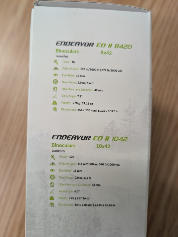 Vanguard Endeavor ED 2 10x42 Binoculars