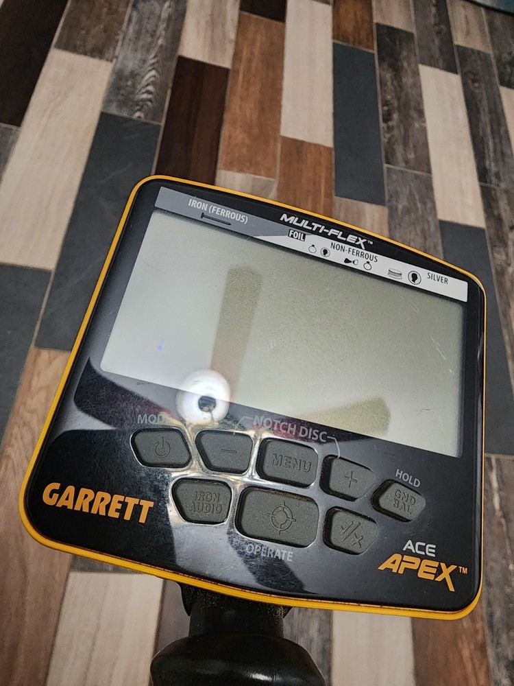 Garrett Ace Apex with Garrett PinPointer