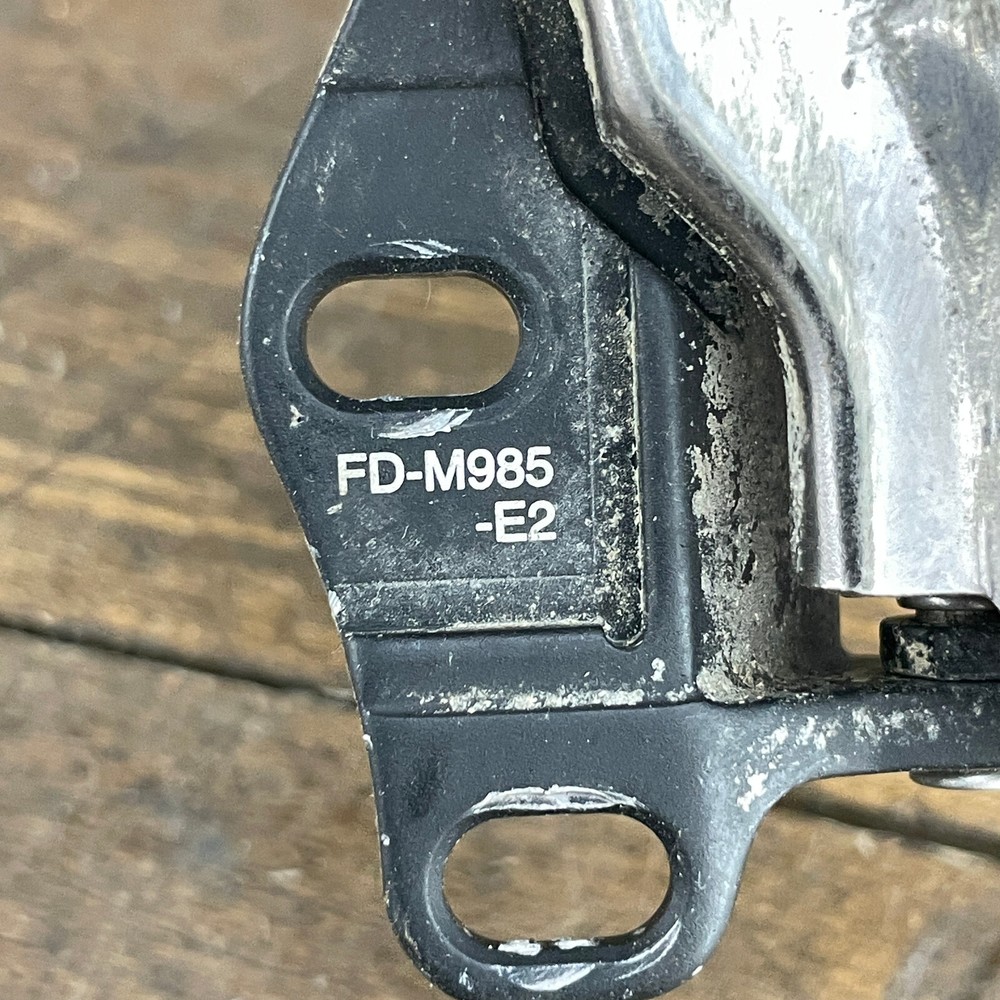 Shimano XTR FD-M985 Front Derailleur Direct Mount Top Pull MTB Mountain