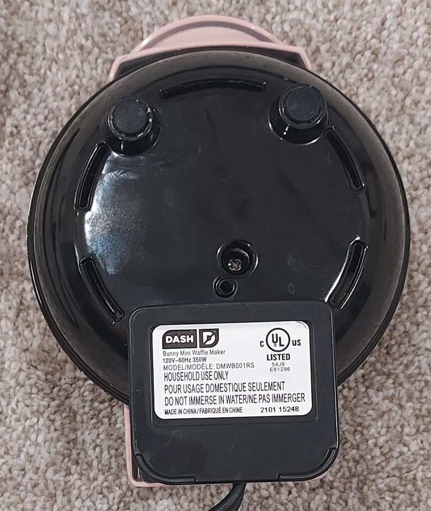 Dash Mini Bunny Waffle Maker 4 inch Pink Easter Spring Great Condition