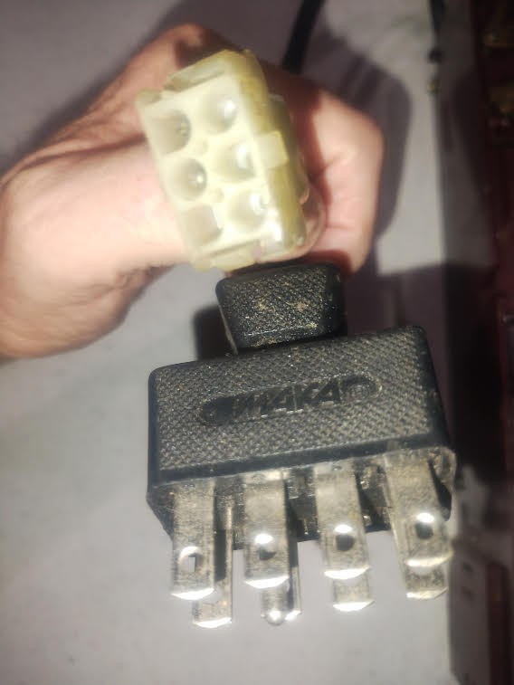 Maka NB-15A-200 Bill validator acceptor