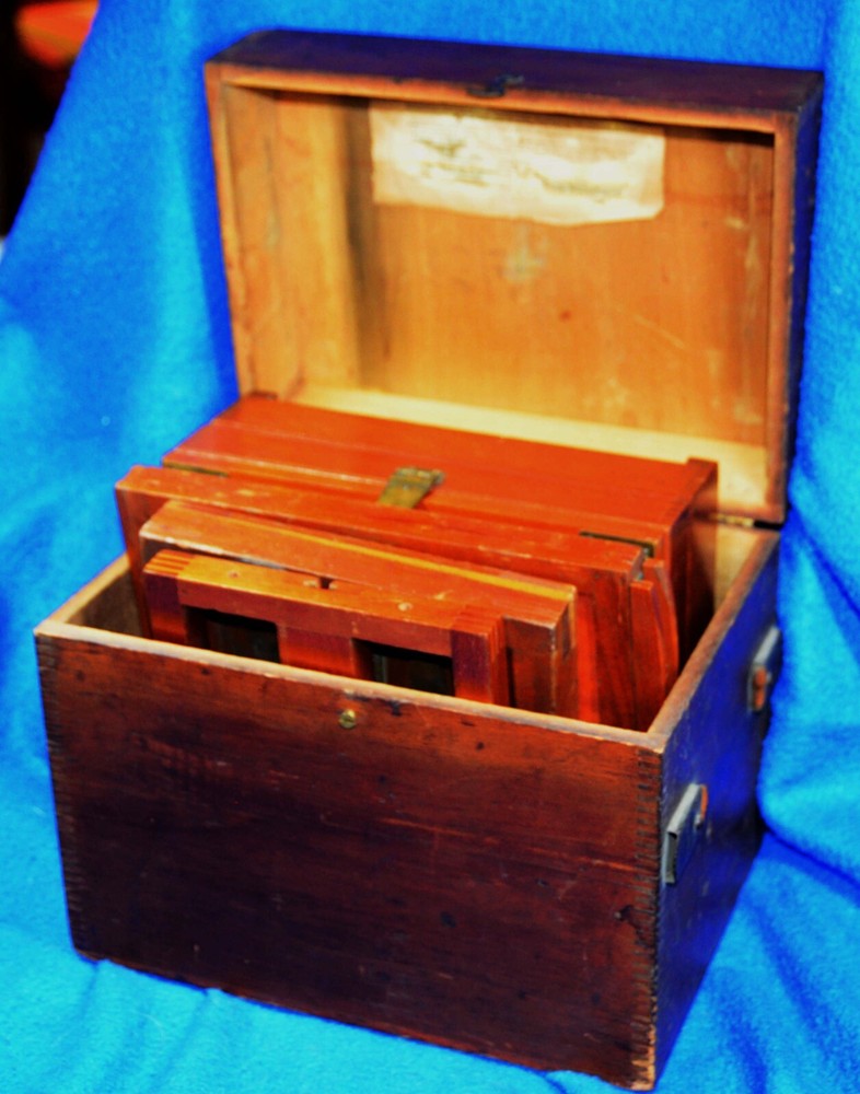 E & H Anthony & Co Dry Plate Camera Outfit 