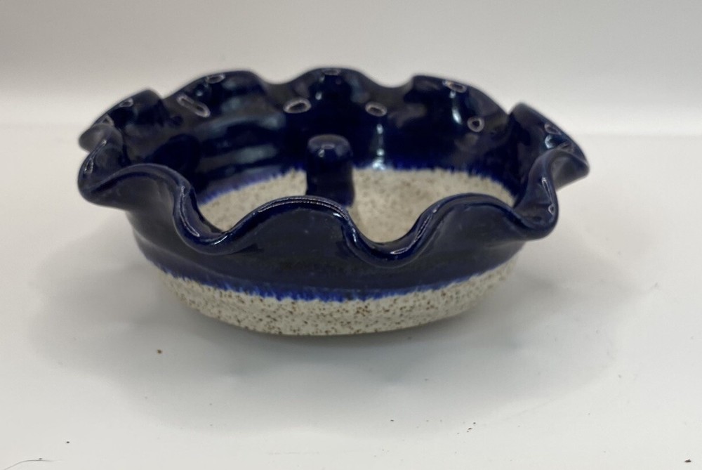 White’s Studio Pottery Oven Safe Apple Dish