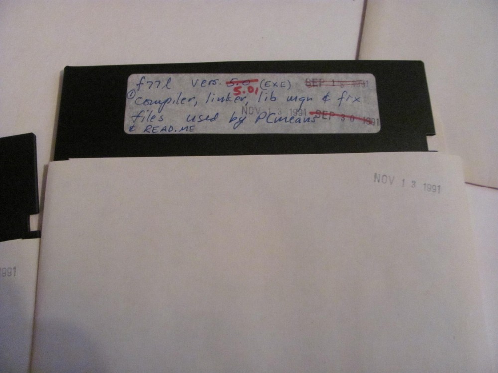VINTAGE COMPUTER FLOPPY DISK LOT MS, FORTRAN, MISC.. 7 DISKS 1991