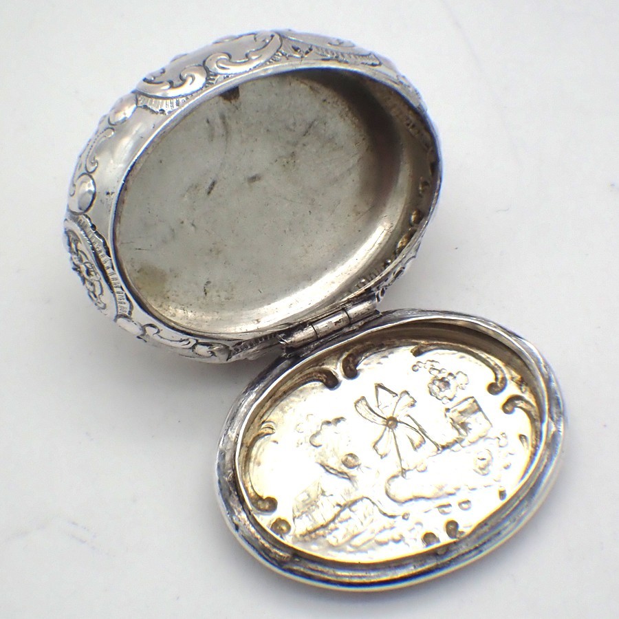 Ornate Scenic Pill Box Hanau German Silver