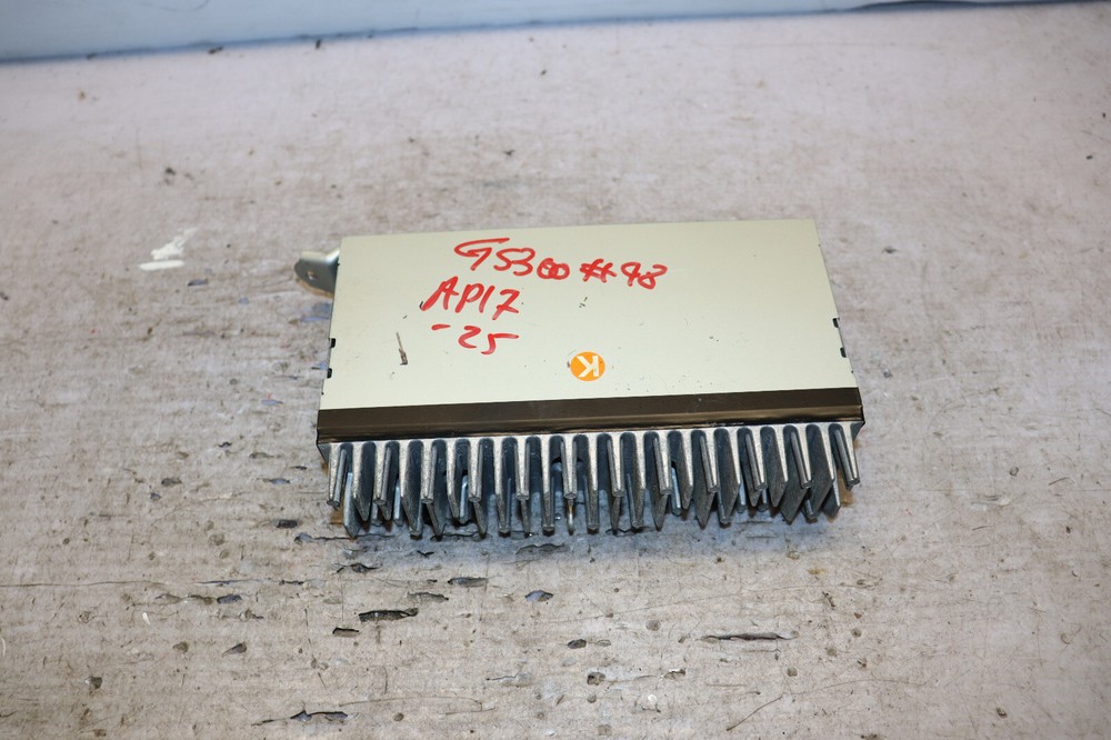 1998-2000 Lexus GS300 OEM Amp Amplifier Module OEM