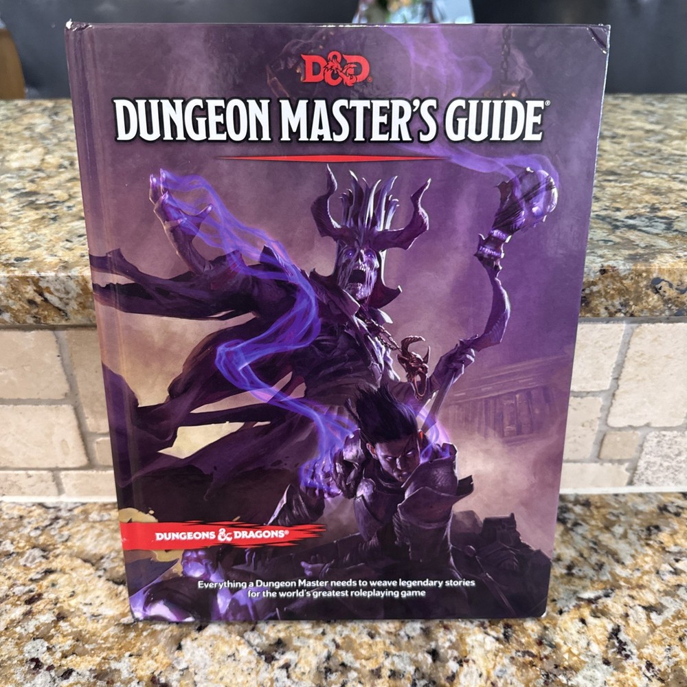 Dungeons & Dragons Dungeon Master Guide Book 2014