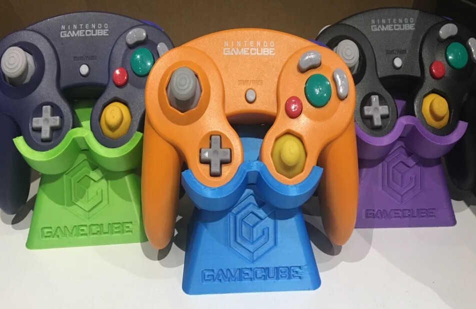 3D Printed Display Stand Holder for Nintendo GameCube Wired Controller