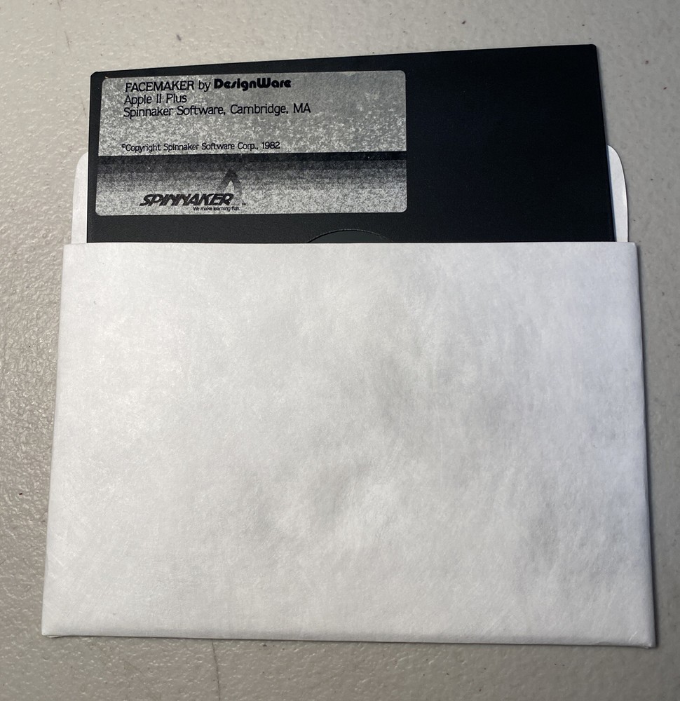 1982 Apple II Plus FACEMAKER by DesignWare 5.25” Floppy Disk Vintage