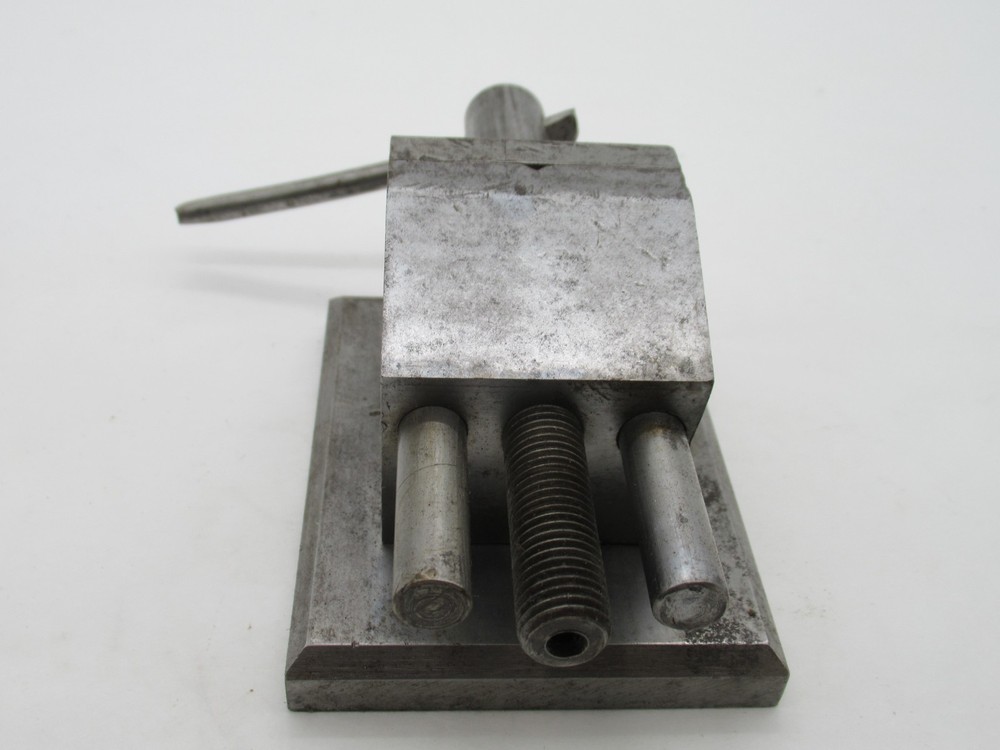 Lovely Vintage Toolmakers Milling Machine Vice 1 7/8" Jaws Apprentice Made