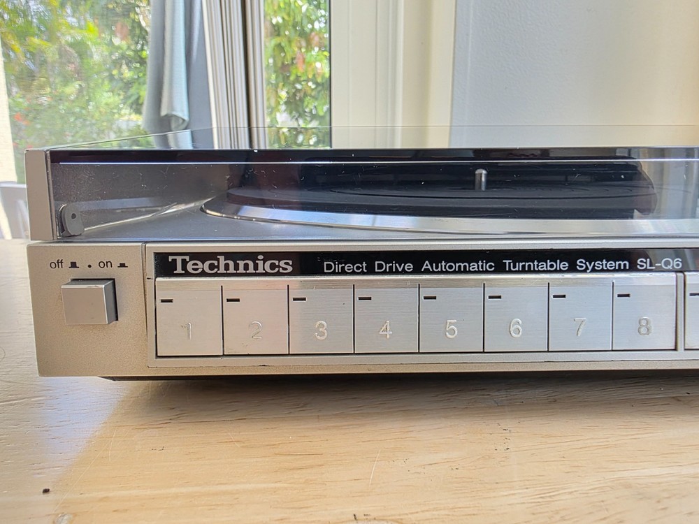 Technics SL-Q6 Direct Drive Automatic Programmable Quartz Turntable - Nice!