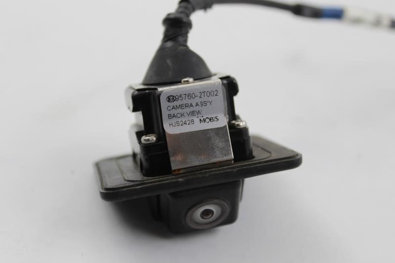 Camera/Projector Lid Mounted Fits 11-13 OPTIMA 3531
