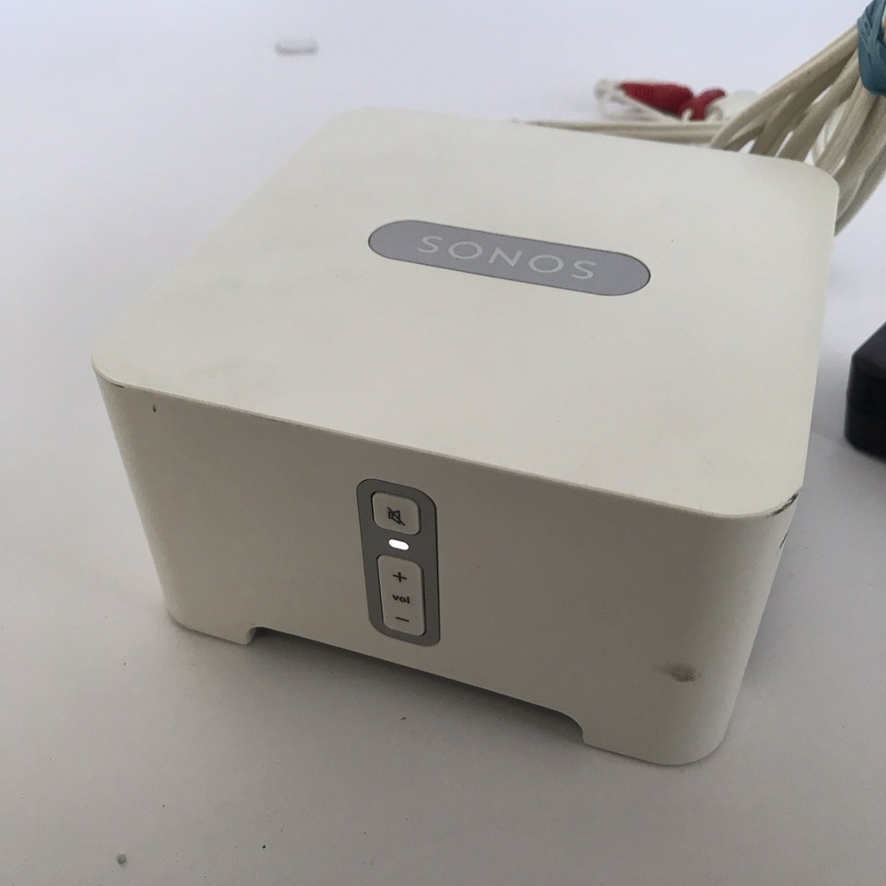 Sonos CONNECT White Audio Component w/ Volume Control, Power & RCA Cables