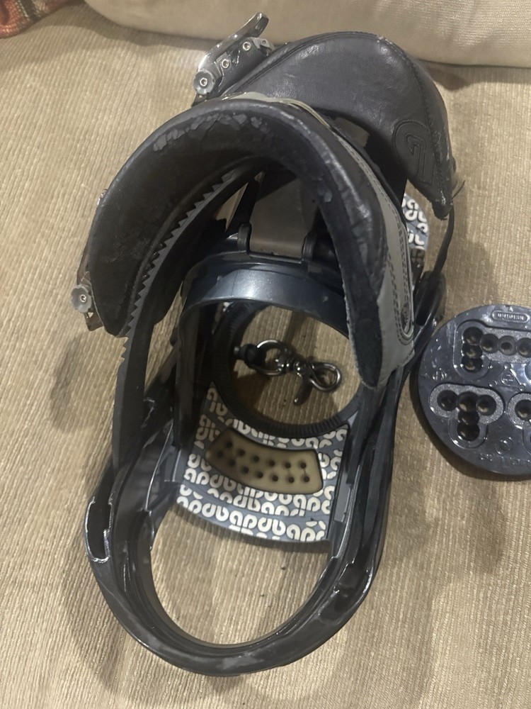 2006 Burton P1 Carbon Bindings w/ Binding Disc (Size 9)