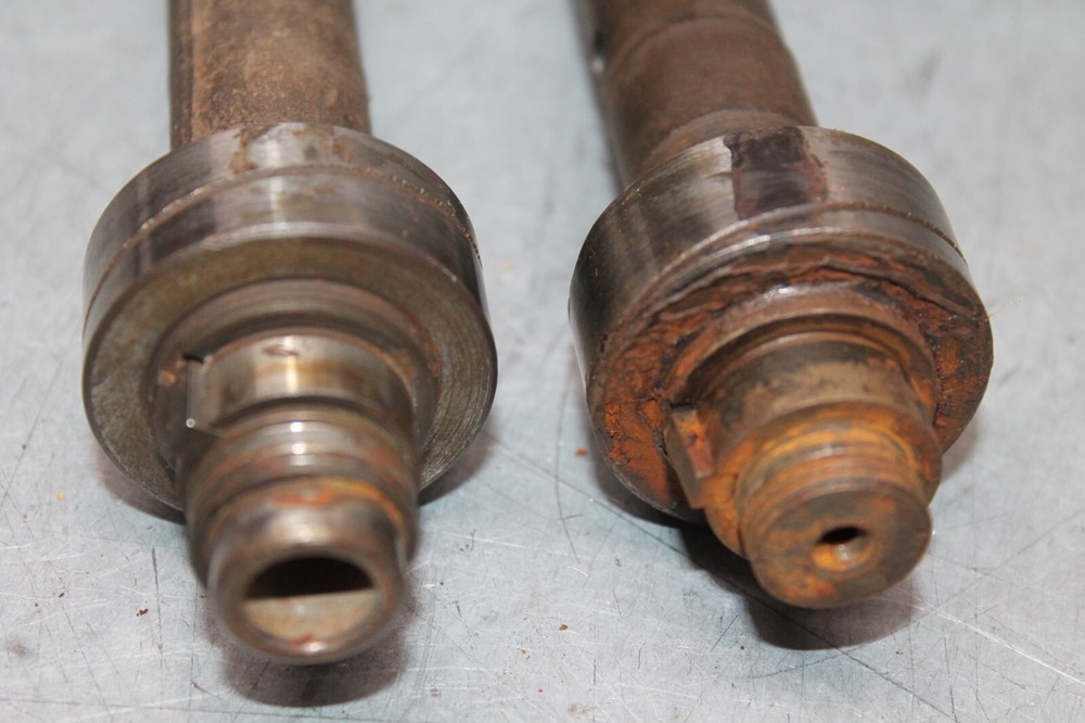 Triumph T100 Exhaust and Intake Cams E4679 E4678