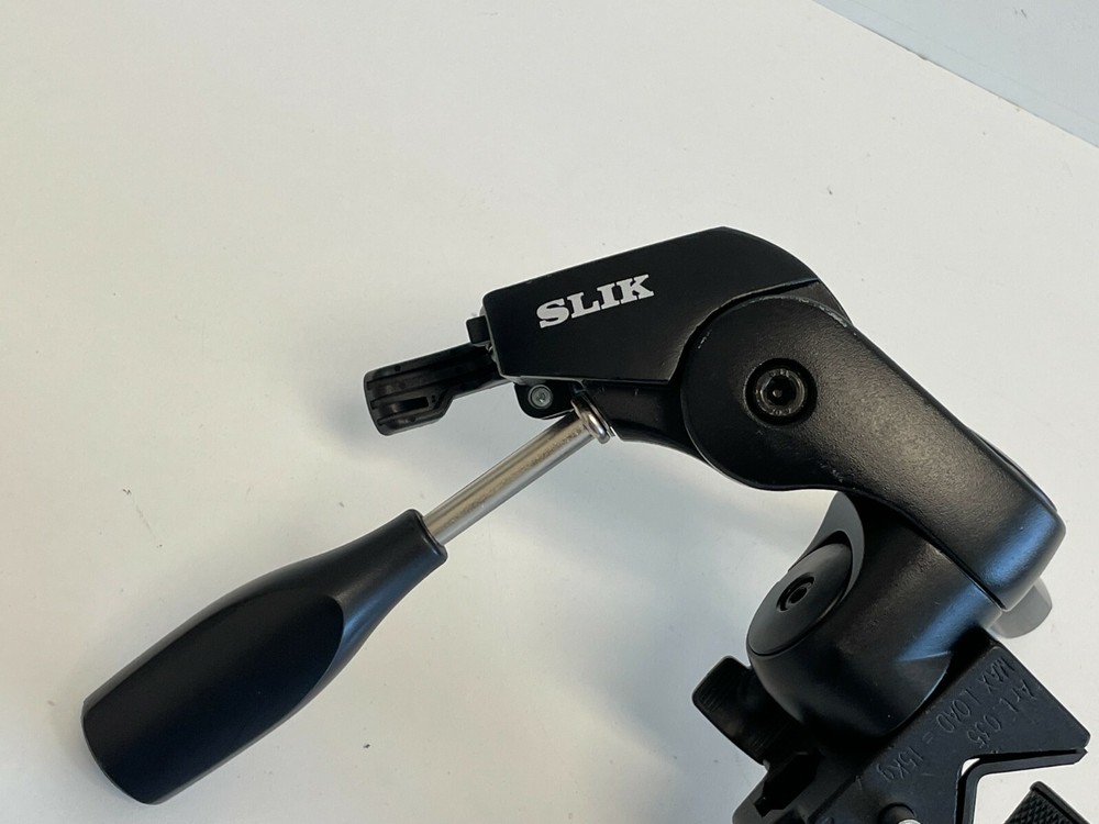 PP7: Silk / Manfrotto Tripod Camera Attachment