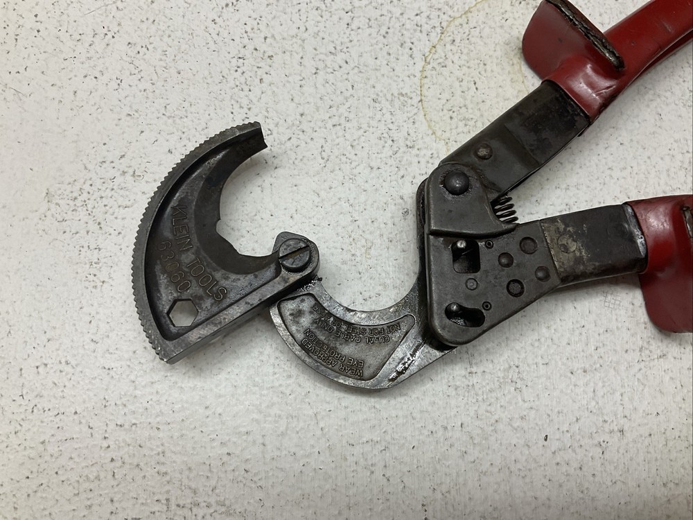 KLEIN Tools 63060 Ratcheting Cable Cutter - Made in Germany
